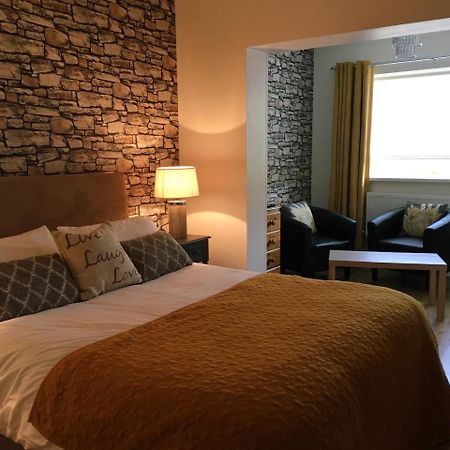 Abbeyvilla Guesthouse Room Only Едър Екстериор снимка
